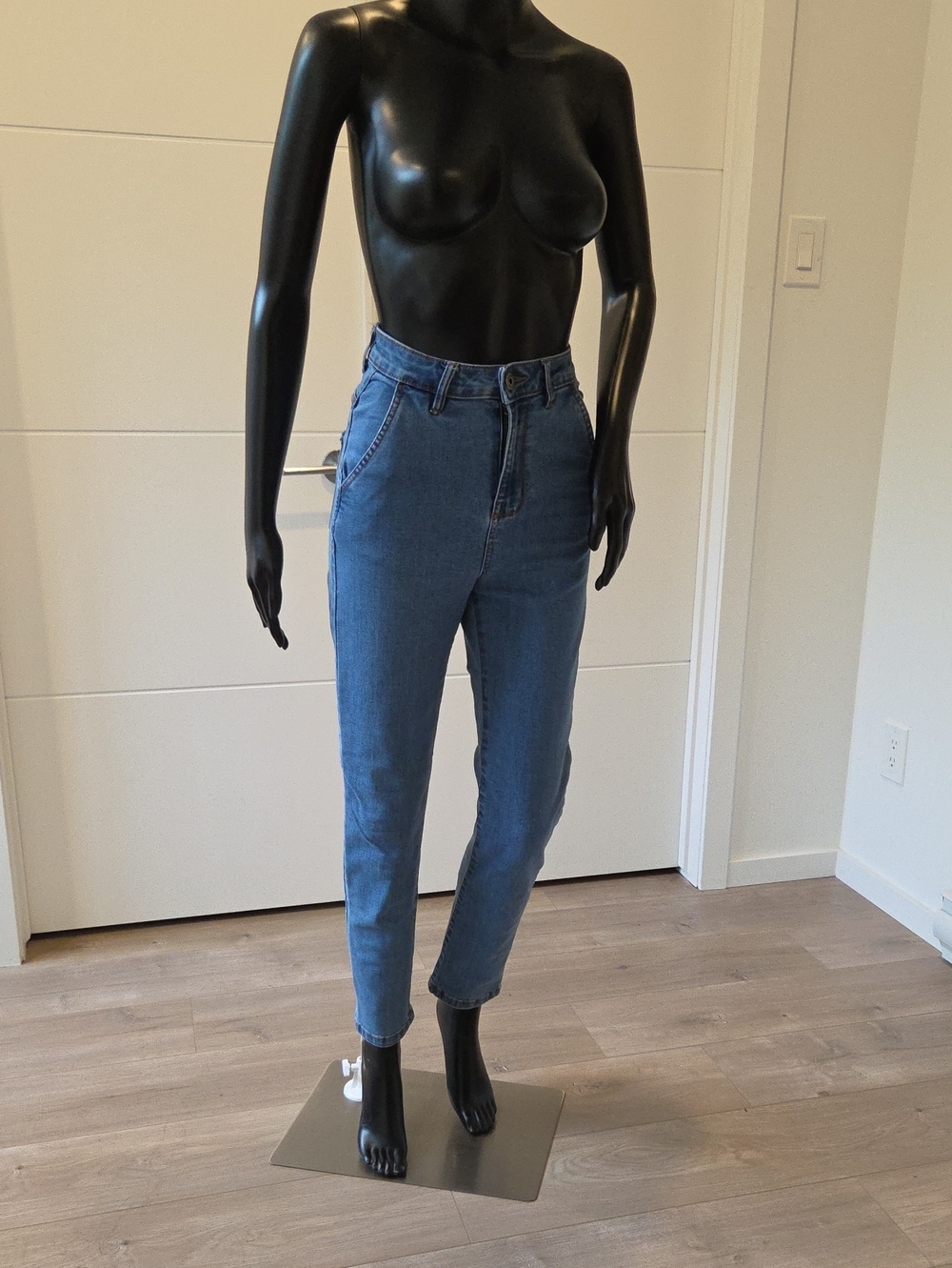 Women's High-Rise Slim Jeans in Classic Blue